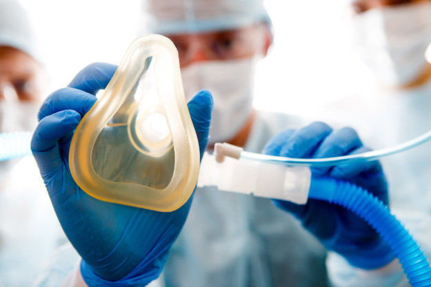 EMT anesthesia services doctor performing ENT anesthesia services
