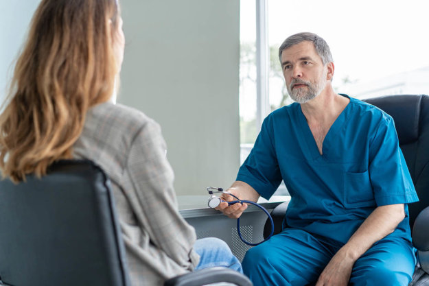 Where To Find Office Based Anesthesia Services in VA doctor discusing office based anesthesia